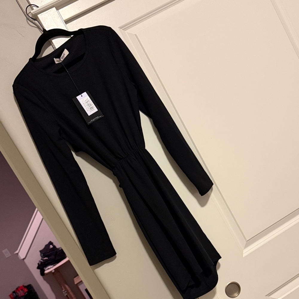 Elegant Black Long Sleeve Dress